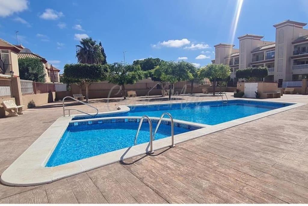 Agreable Appartement Avec Piscine Commune San Pedro del Pinatar Exterior photo