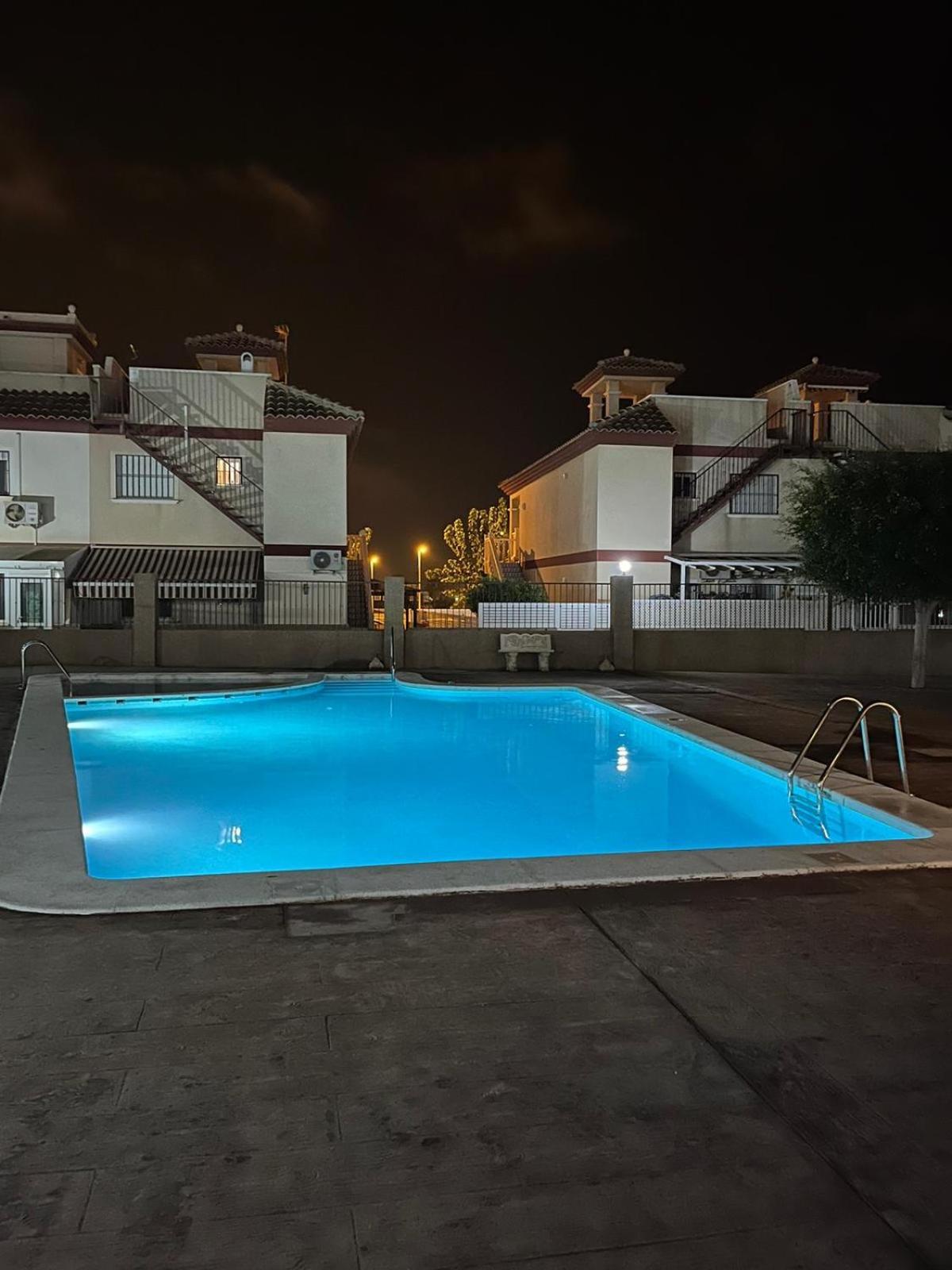 Agreable Appartement Avec Piscine Commune San Pedro del Pinatar Exterior photo